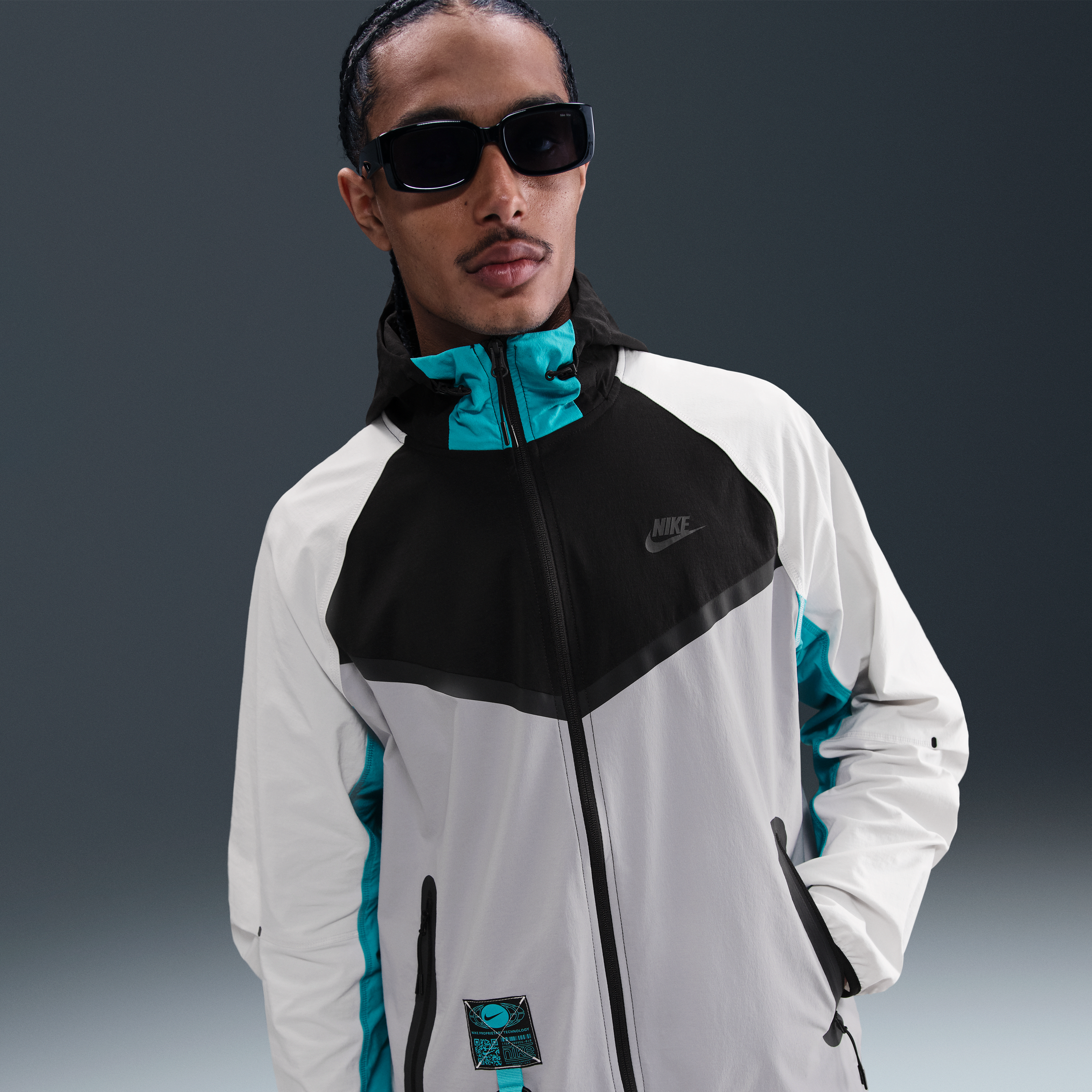 ★NIKE★TECH WINDRUNNER WOVEN FULL ZIP ジャケット★追跡可 ☆NIKE☆TECH WINDRUNNER WOVEN FULL ZIP ジャケット☆追跡可